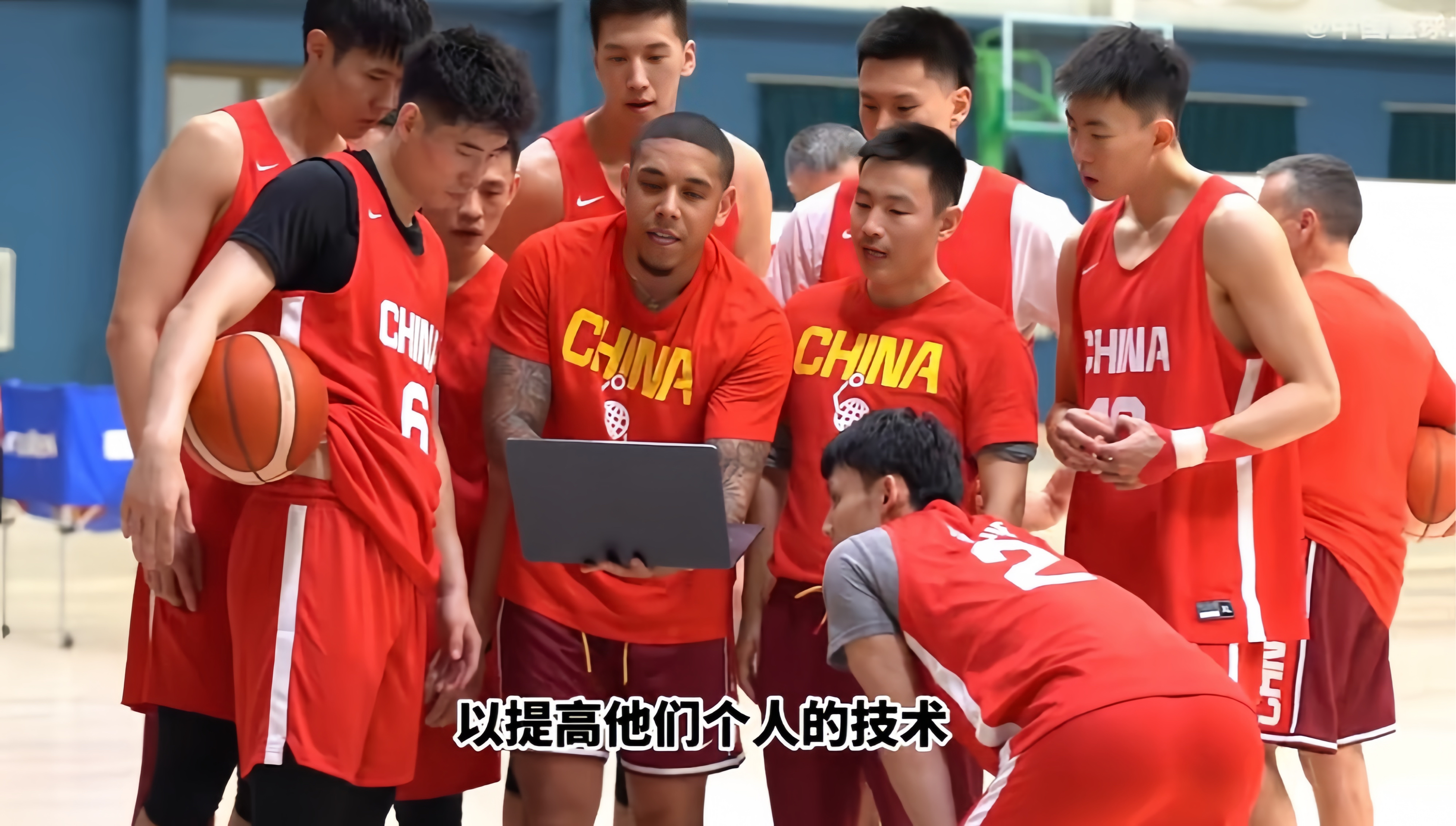 外国人看cba中超_外国人看cba中超直播